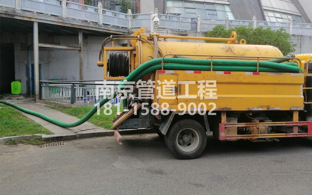 277顺义商场隔油池吸污